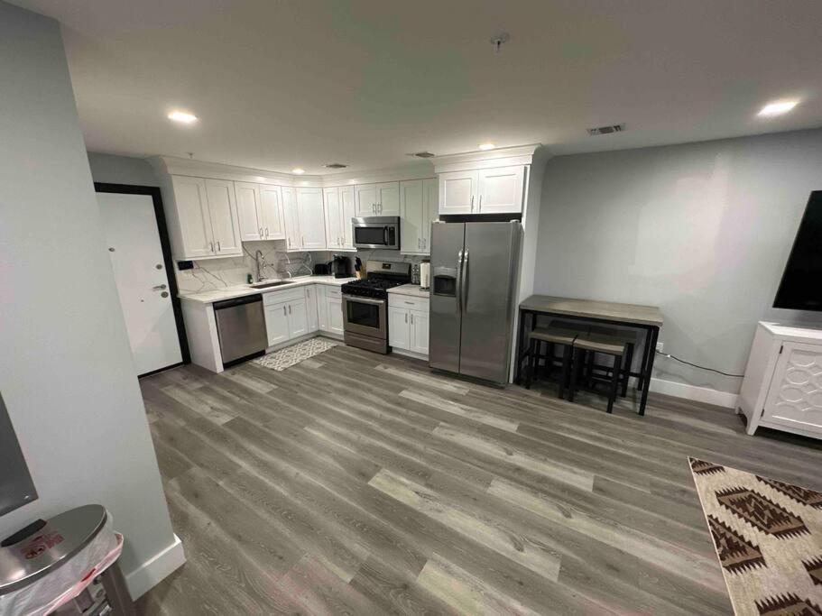 The Comfy Suite - 1Br With Free Parking Paterson Buitenkant foto